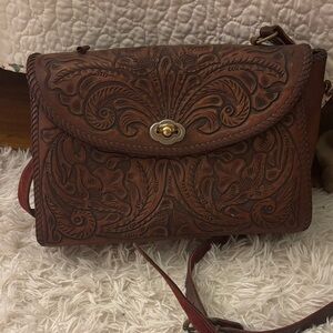 Elegant Brown Leather Handbag